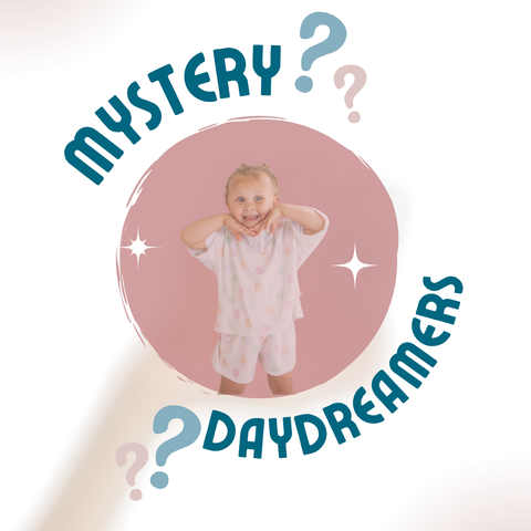 MYSTERY PRINT Daydreamer