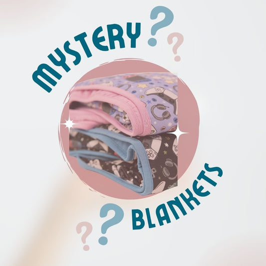 MYSTERY PRINT Blankets