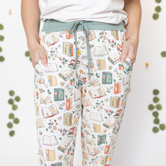 Book Club Women's Joggers - Monkeeroos