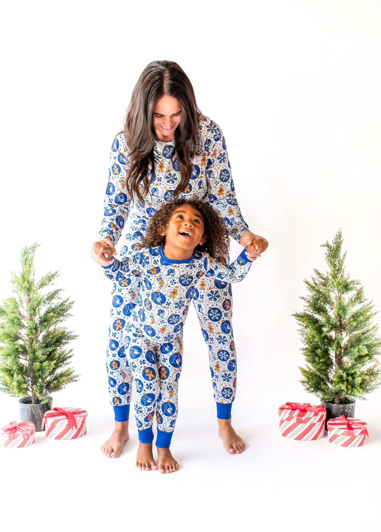 Duke University® Christmas Women's Joggers - Blue - Monkeeroos