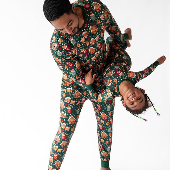 Unisex Jolly Gingerbread Long Sleeve Shirt - Monkeeroos